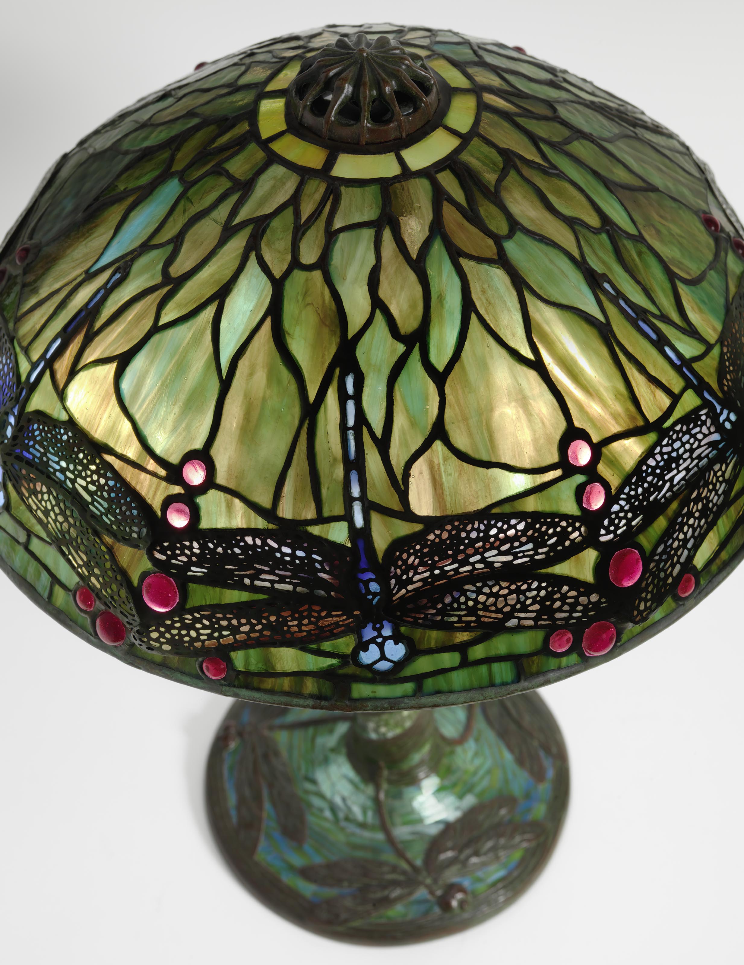 Tiffany Studios Dragonfly Lamp detail view